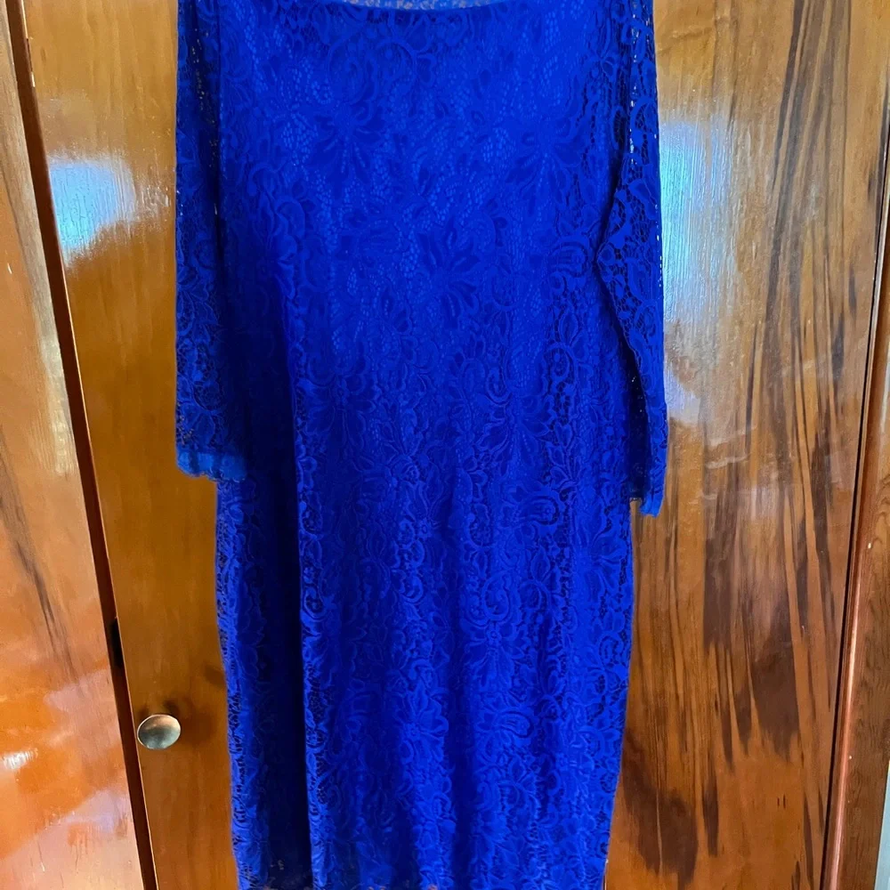 Blue dress - Picture 2 of 2